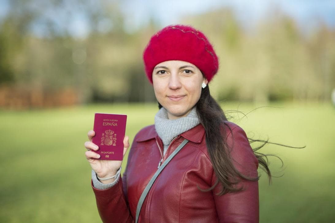 Puesto 4.
<b>Francia</b>,
<b>España</b> y
<b>Suecia</b> se encuentran en el cuarto lugar, su pasaporte permite la entrada a 186 países.
<b>Siria</b> ocupa el número 105 de la lista pues su pasaporte sólo permite visitar 29 naciones sin necesidad de visado.