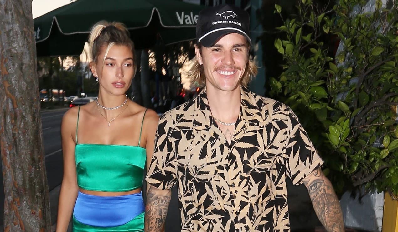 "Nunca antes había vivido con alguien
<b>.</b> Nunca tuve que convivir con alguien de esa manera, así que 
<b>estuve aprendiendo a compartir espacio con alguien</b> por primera vez", declaró.
<br>