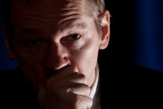 Julian Assange, fundador de Wikileaks está protegido por la Embajada de Ecuador en Londres