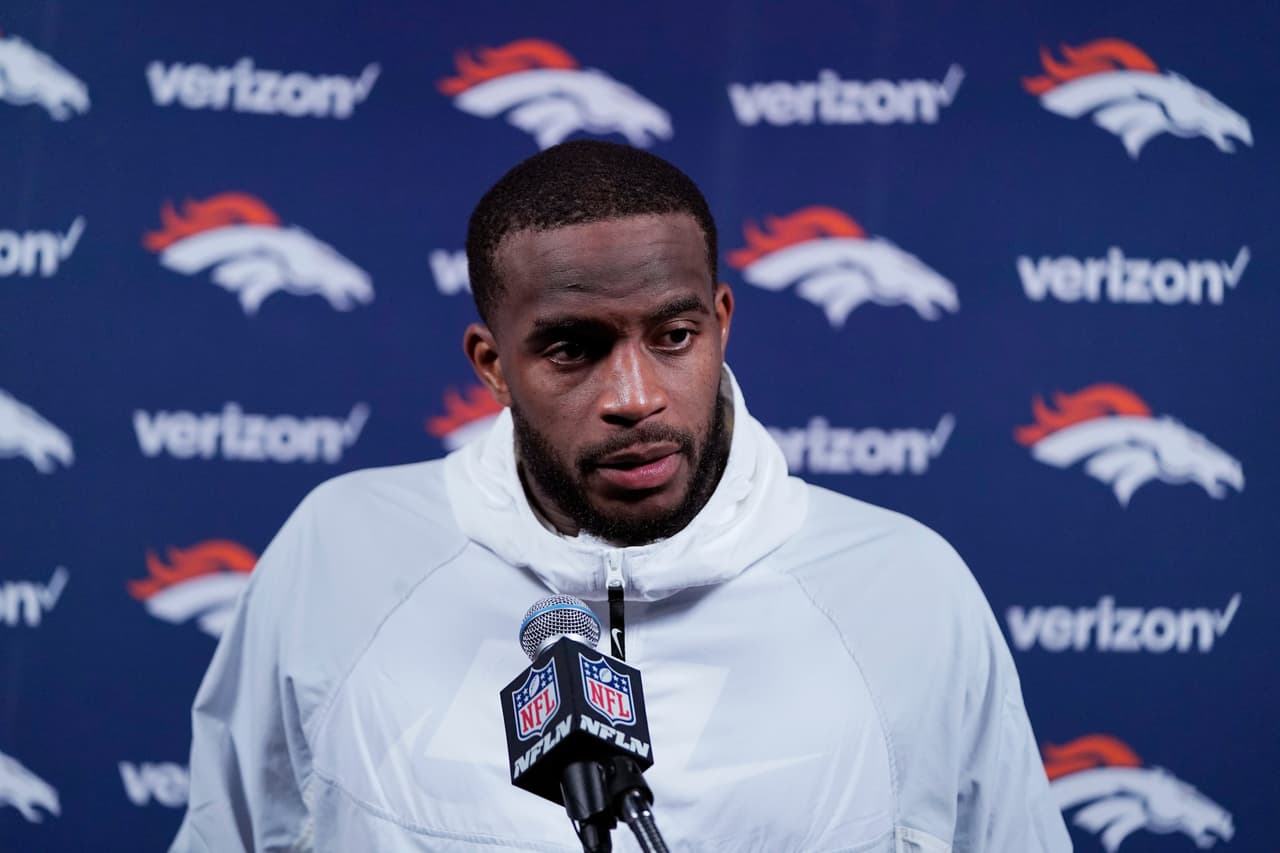 Kareem Jackson, de los Broncos, da positivo al coronavirus
