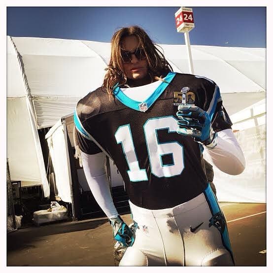 Mariska Hargitay llegó tempranito al estadio.