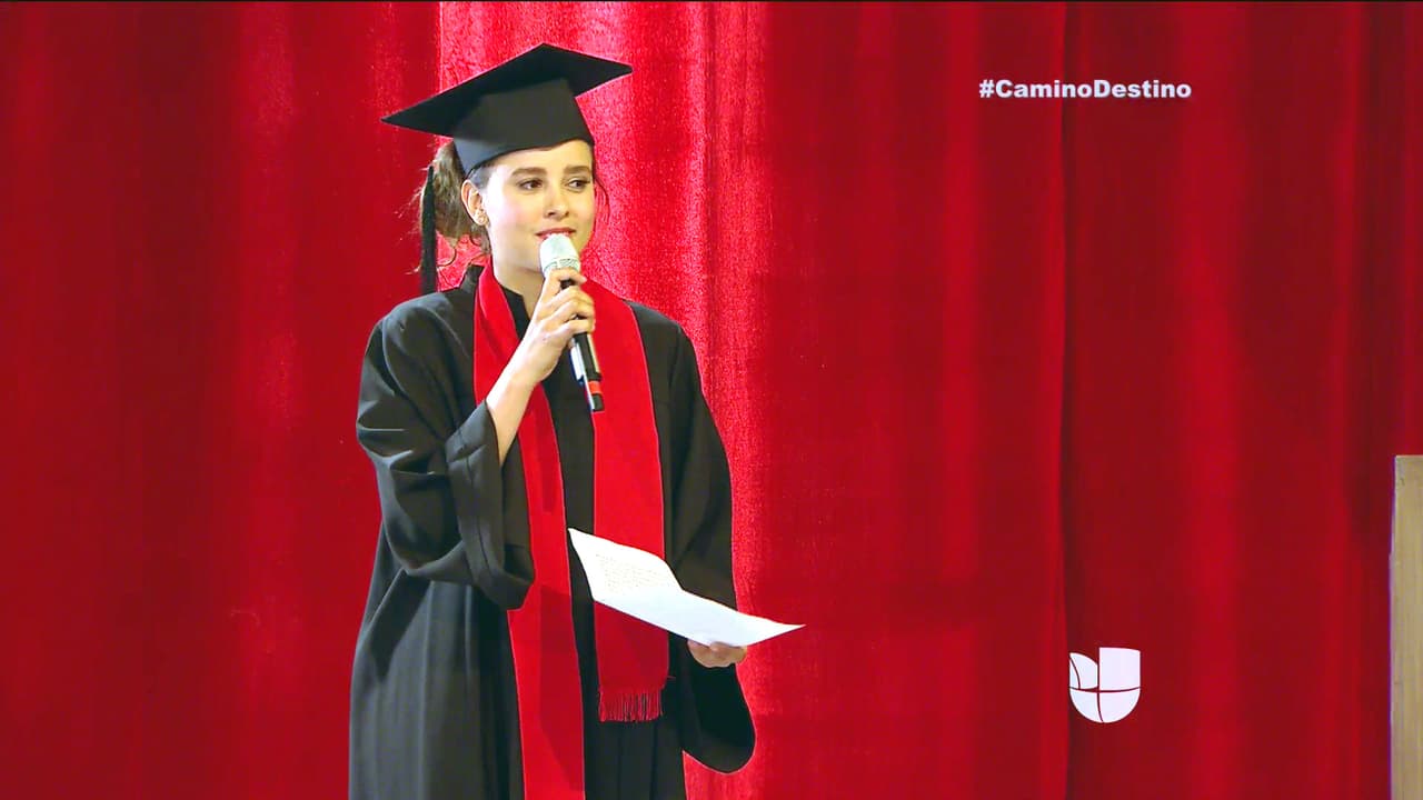 A pesar de todo estamos seguros que te sientes muy contenta por haber obtenido este gran logro en tu vida.