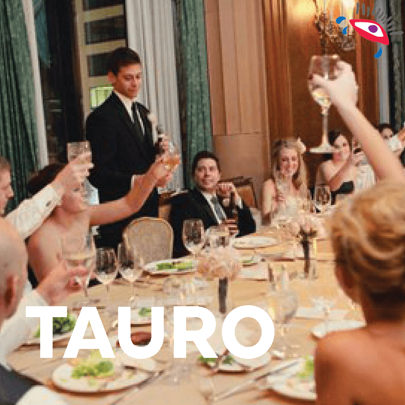 <b>En el brindis de la próxima boda en tu familia.</b> Un primo está por casarse y, como sabes, un momento especial y de gala es justo donde tienes que salir del closet.
<br>