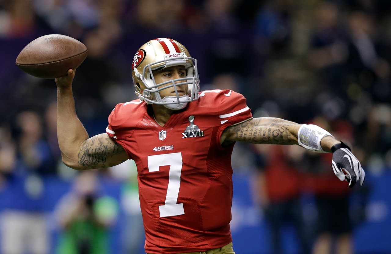 9. Colin Kaepernick, San Francisco 49ers | Fue titular en el Super Bowl XLVII a la edad de 25 años y 92 días. Completó 16 de 28 envíos para 301 yardas con un touchdown y una intercepción. Ravens 34-31 49ers.