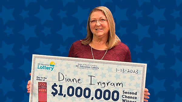 Maestra de Carolina del Norte gana $1 millón de dólares en sorteo de lotería en segunda oportunidad