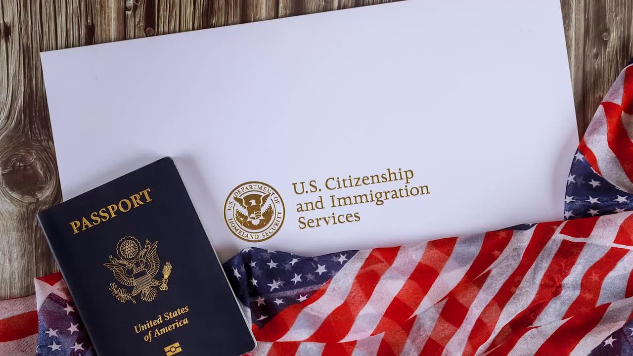 Examen de Ciudadanía: guía de recursos disponibles en California