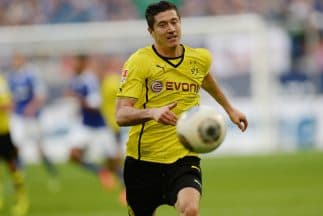 El atacante polaco dijo que desea nuevos retos, mismos que no están en el Dortmund.