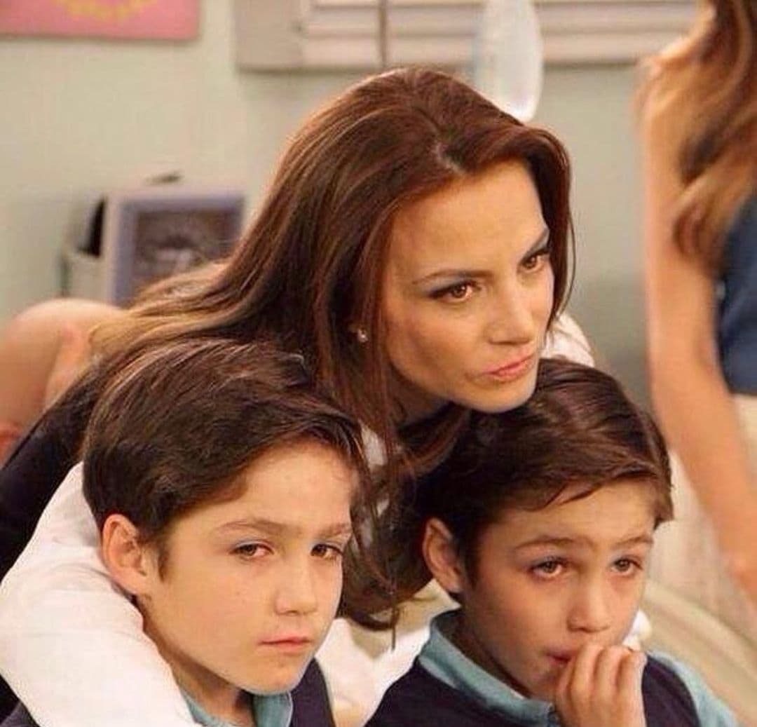 Esta no es la primera vez que el elenco se reúne. Silvia Navarro también ha estado en contacto con los pequeños con los que compartió créditos hace ocho años.