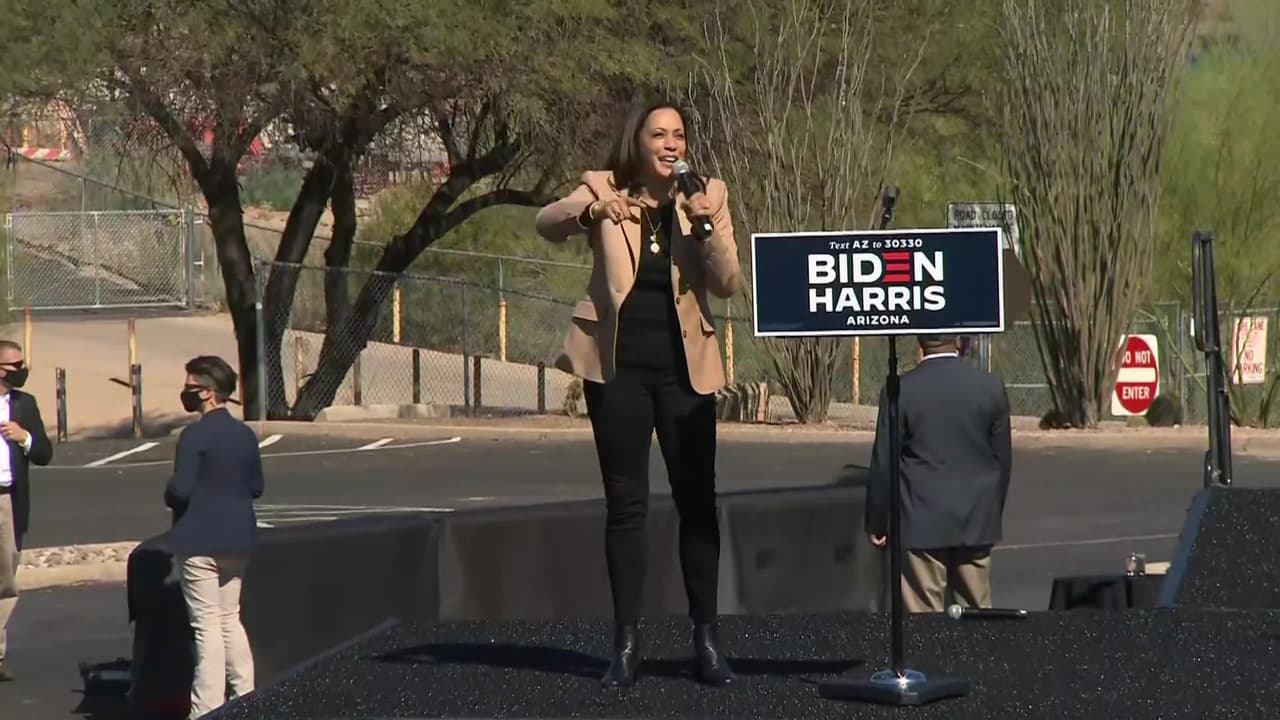 Kamala Harris se comprometió en Tucson a proteger el acceso a la salud de personas con condiciones preexistentes 
