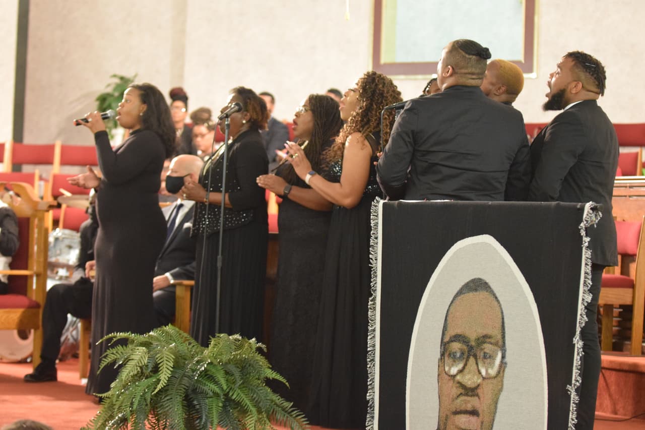 Floyd será velado en 
<a href="https://www.univision.com/temas/houston">Houston</a> y su funeral será el martes 9 de junio en The Fountain of Praise.