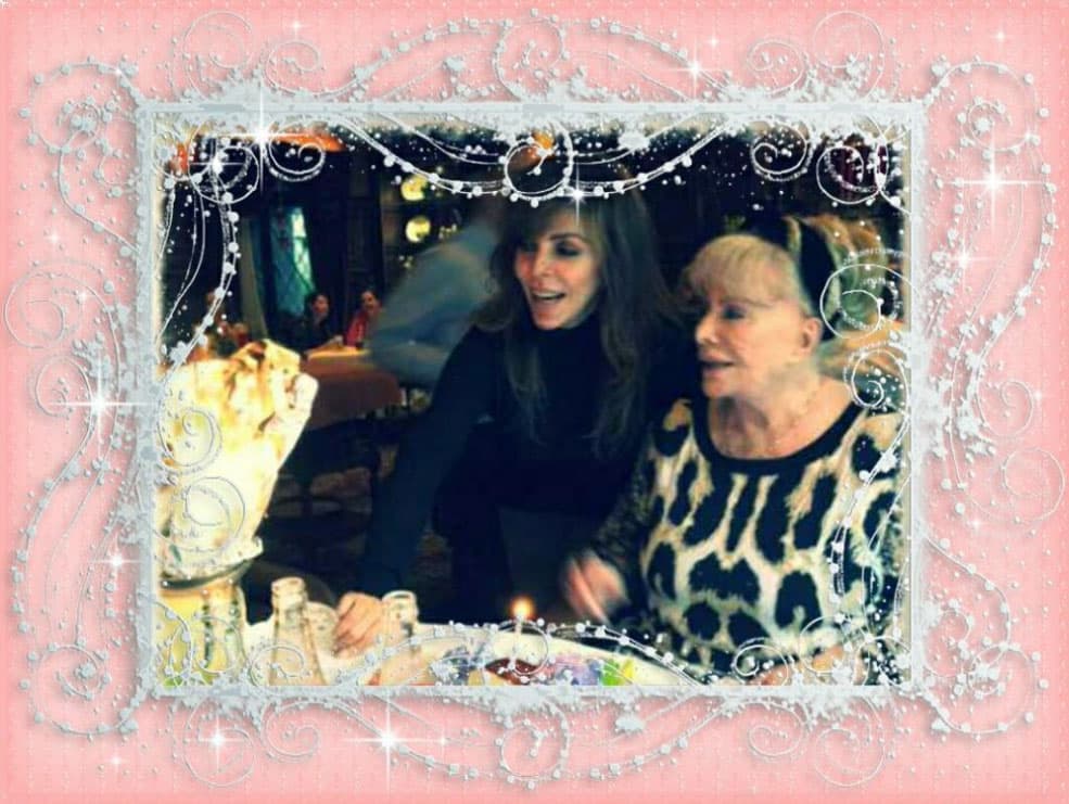 Hasta los fans de la Vero le mandan imágenes y lindos mensajes de buenos deseos a la festejada.