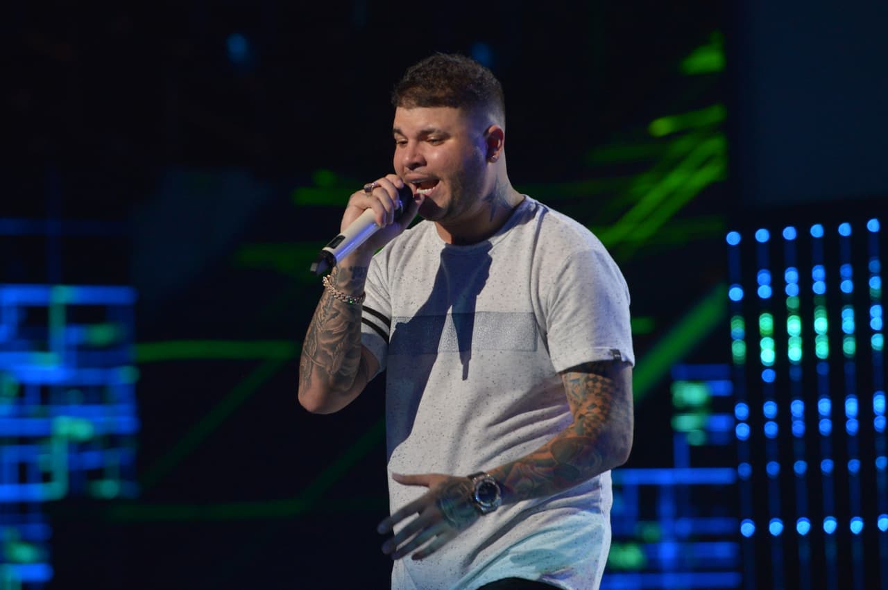 El reggaeton lo lleva en las venas y sabe perfectamente cómo contagiar al público.