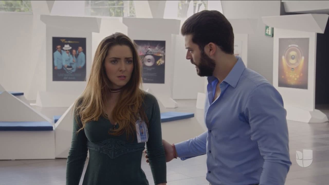 Joe le preguntó a Estela si se encontraba bien, a lo que ella les pidió una disculpa a todos por lo sucedido.