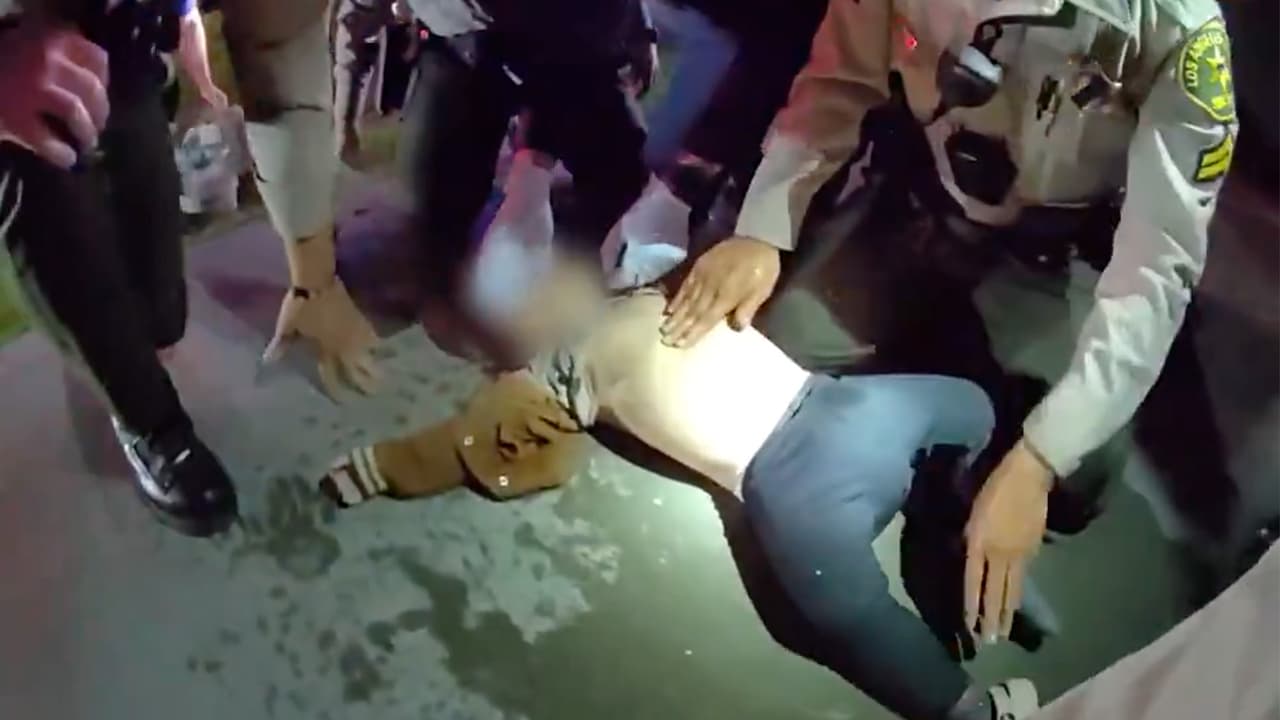 Reconocen a dos niños por ayudar a salvar a un menor de 3 años de morir ahogado