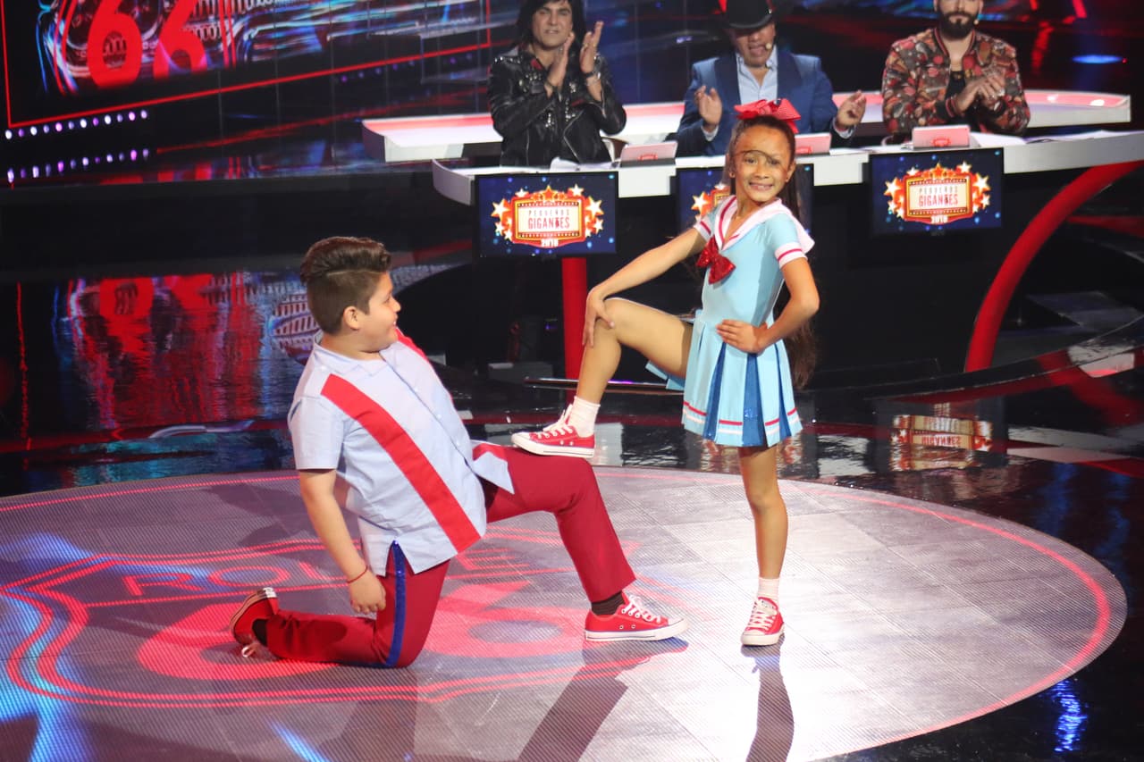 Aramis y Jazlyn bailaron un rock.