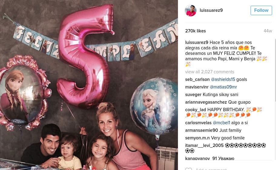 El uruguayo Luis Suárez con su familia