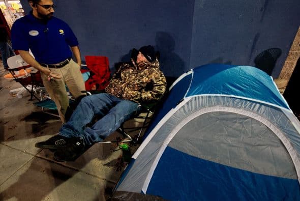 Cientos de establecimientos en todo el territorio de Estados Unidos ofrecerán promociones que podrían superar hasta 70% de descuento.