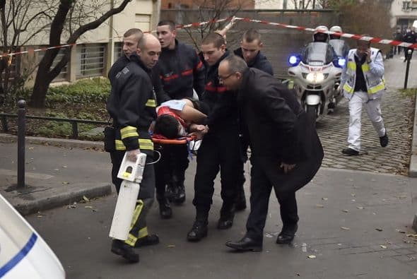 "Ha sido una carnicería", dijo Jean-Paul Huchon, presidente de la región de Ile de France, donde se halla París.