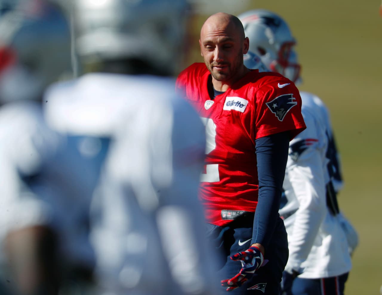 A pesar de que hay bromas y buen ambiente entre los de Nueva Inglaterra, el cambio se ha sentido al interior del equipo.