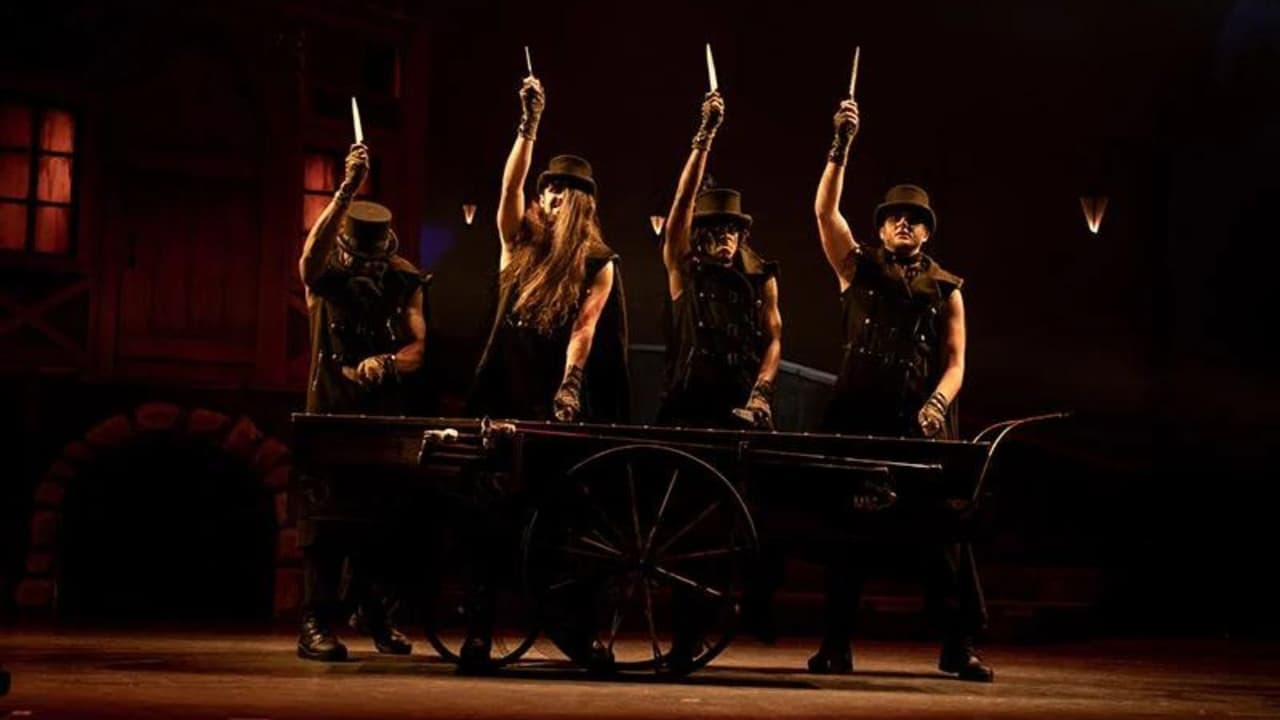 Asiste a espectáculos en vivo como Monster Stomp, que ofrecen actuaciones intensas y aterradoras diseñadas para poner a prueba tus nervios.