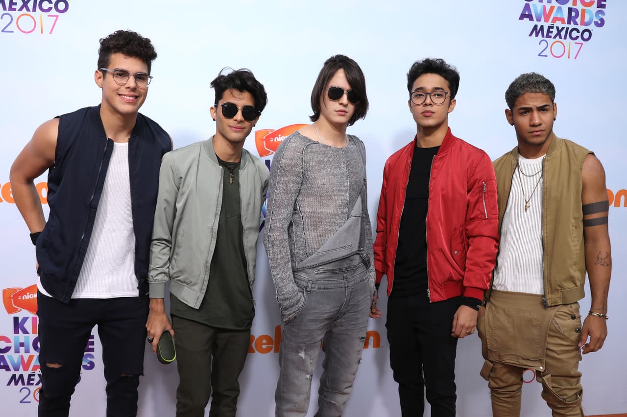 En 2015 el mundo vio nacer a CNCO. Alejandro Sanz, Ricky Martin y Laura Pausini fueron los 'padres' de este fenómeno que se dio gracias a La Banda, otro reality de Simon Cowell en Univision.