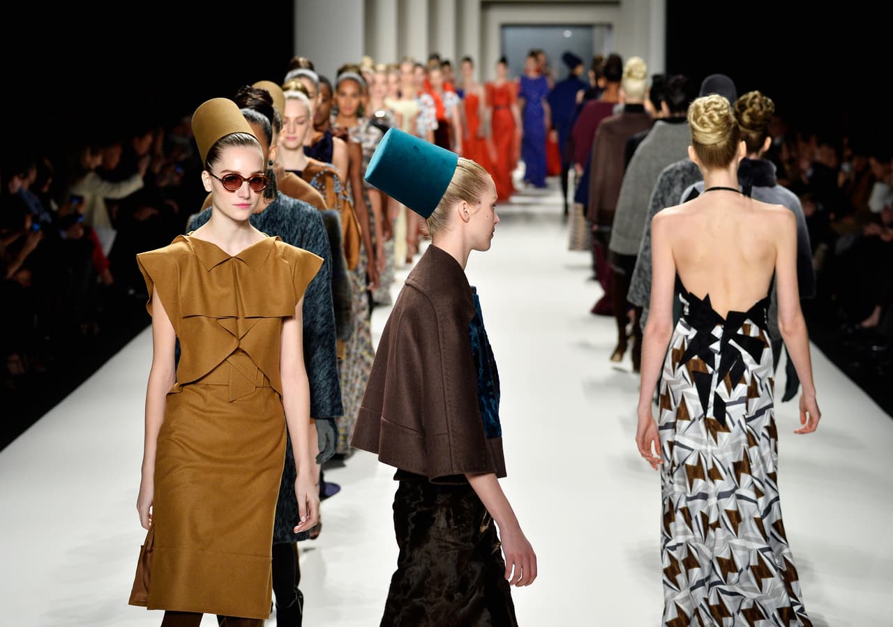 Las colecciones de Carolina Herrera se han caracterizado por la celebración de la feminidad.