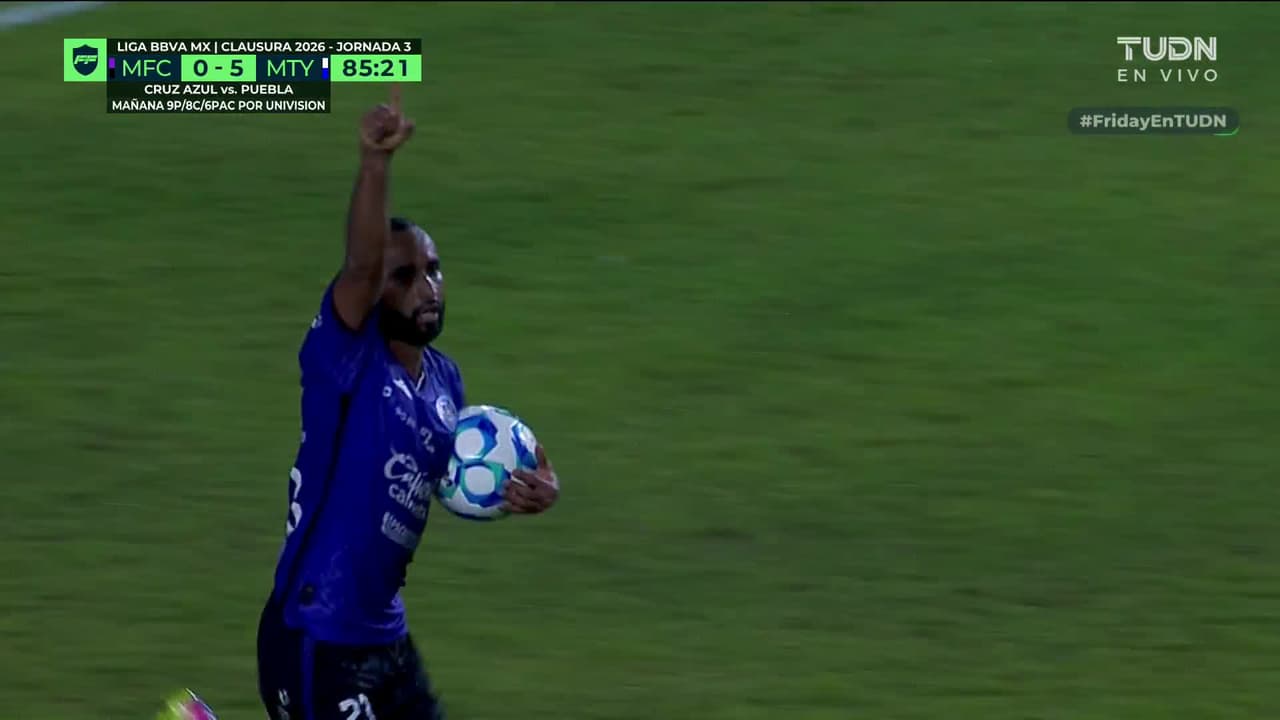 ¡Se viene la remontada! Jordan Sierra vence al portero en un mano a mano y pone el de la honra