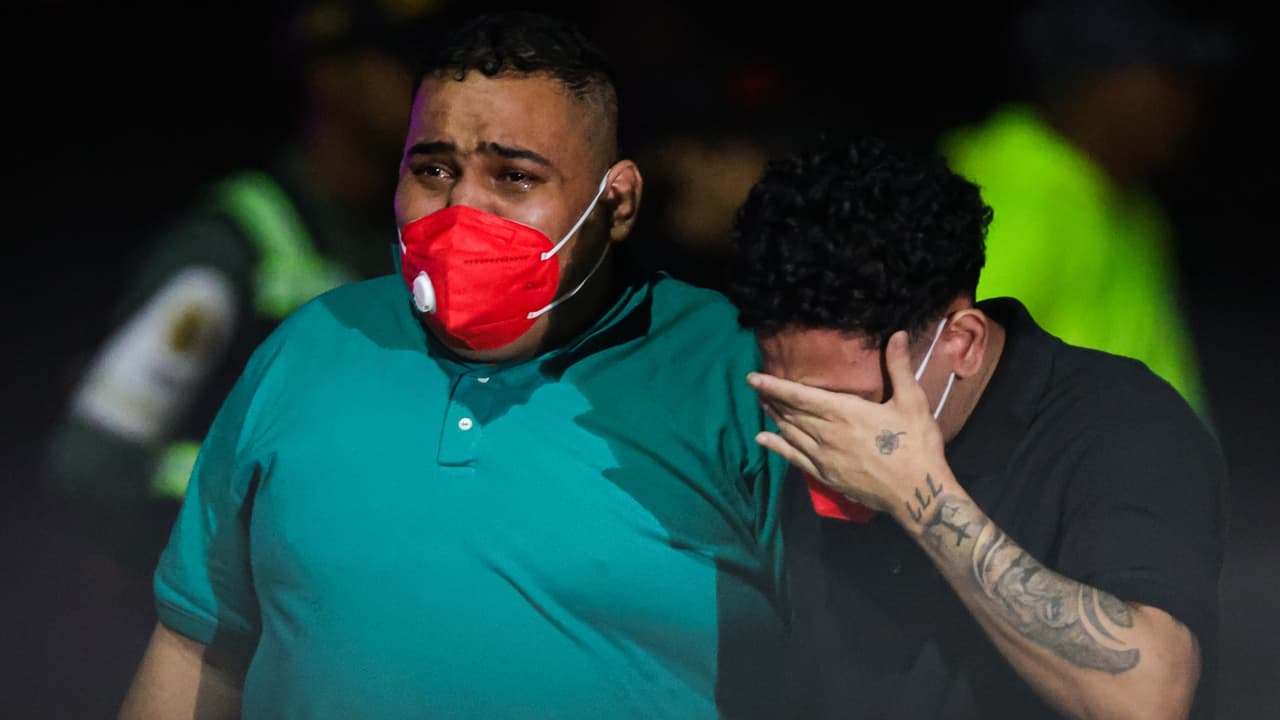 Madres vuelven a abrazar a sus hijos: llegan del CECOT tras acuerdo entre EEUU, El Salvador y Venezuela