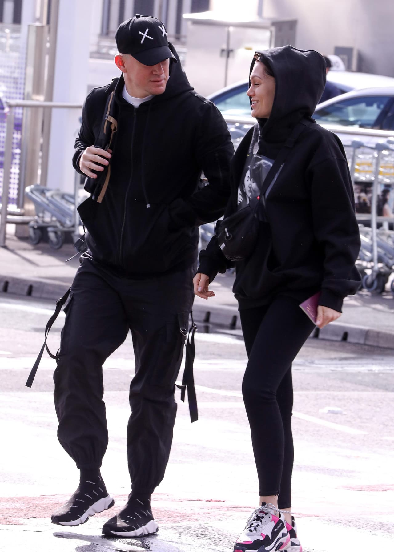 "Todavía están muy unidos y siguen siendo buenos amigos", agregó el informante.