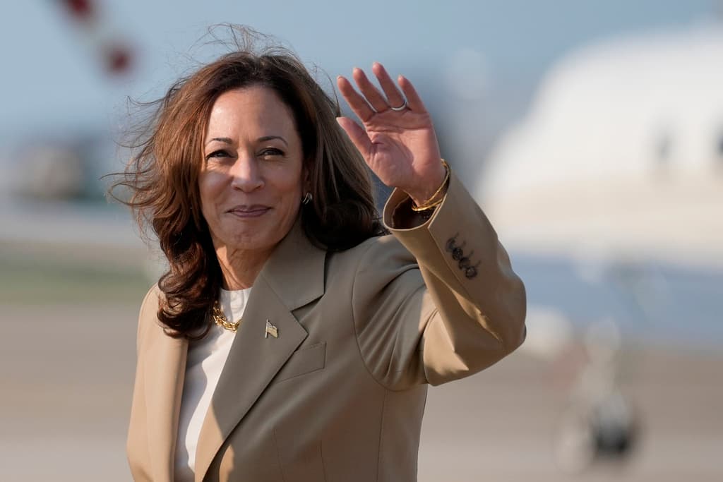 Kamala Harris recibe el apoyo de alcaldes de ciudades fronterizas de Arizona