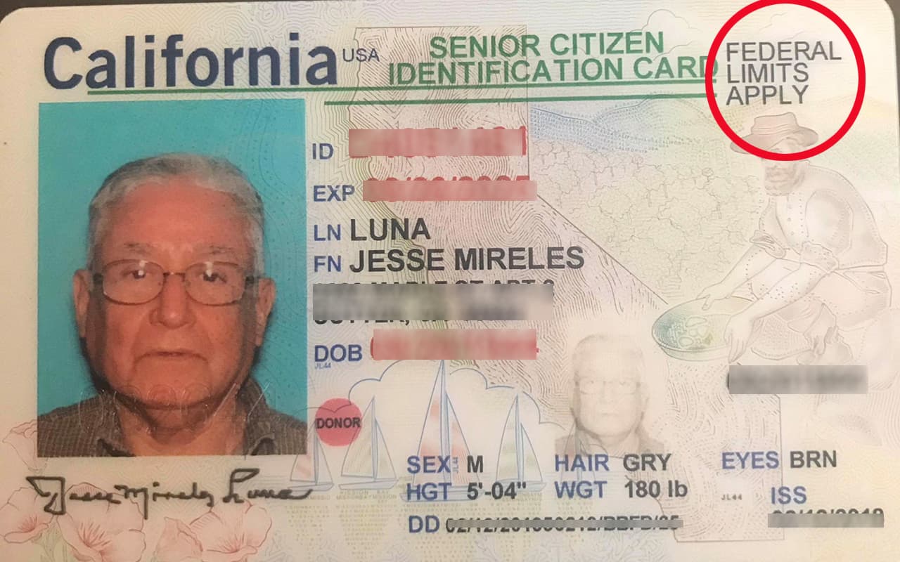 Cómo una nueva identificación y los operativos de ICE preocupan hasta a ciudadanos de EEUU en California 