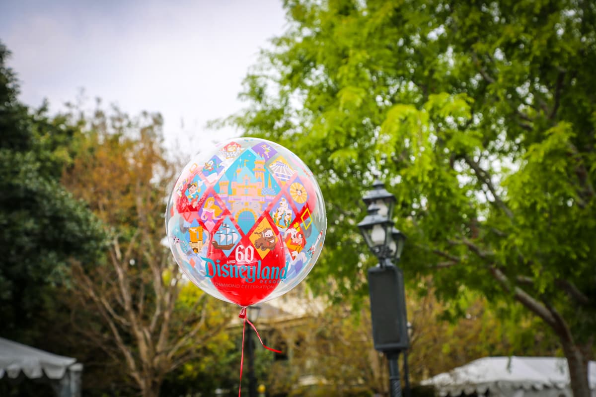A la espera de su segundo hijo, María Esther pasó un adorable rato con su hermosa hija y su esposo desde el lugar más feliz del mundo.