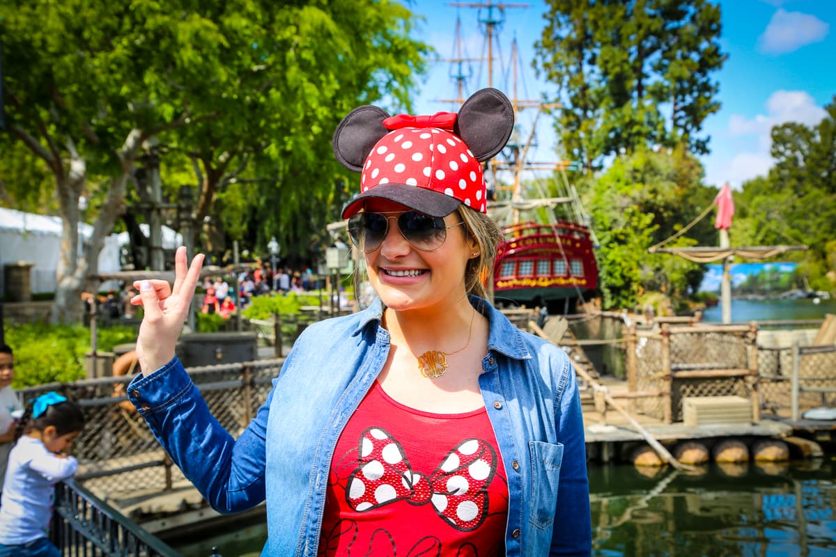 A la espera de su segundo hijo, María Esther pasó un adorable rato con su hermosa hija y su esposo desde el lugar más feliz del mundo.