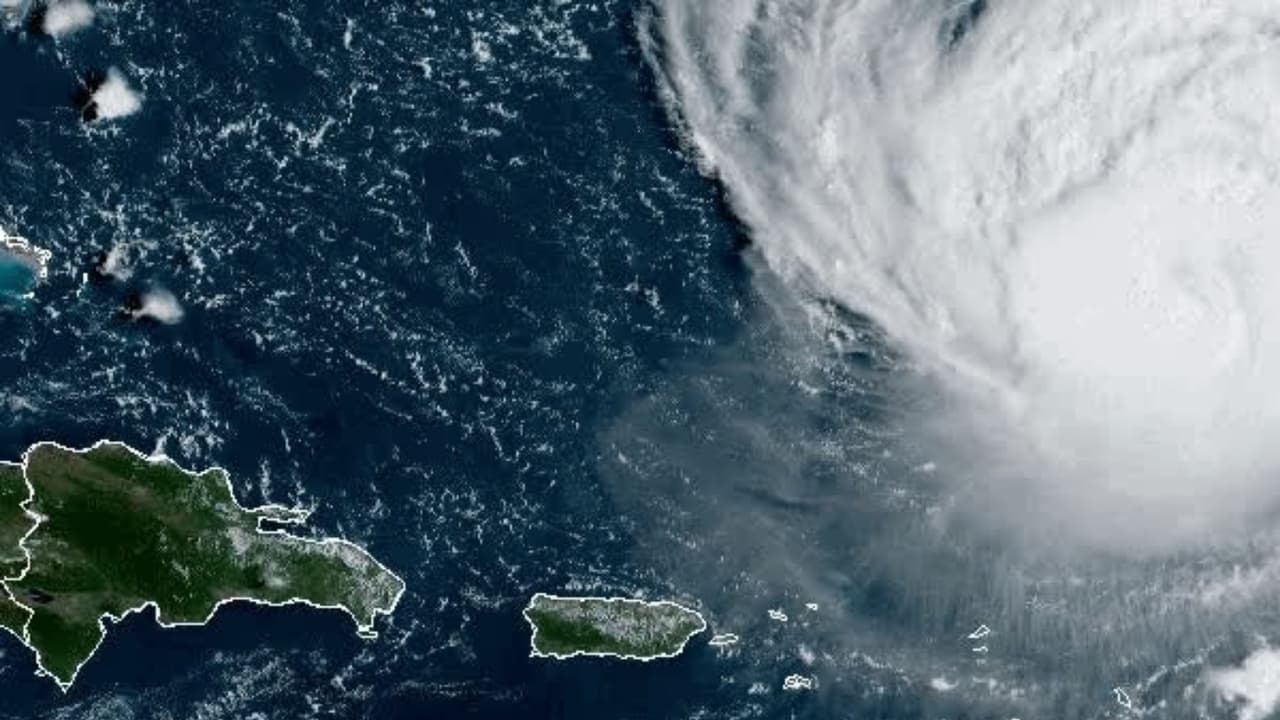 Huracán Lee: Puerto Rico en alerta por oleaje peligroso y marejadas