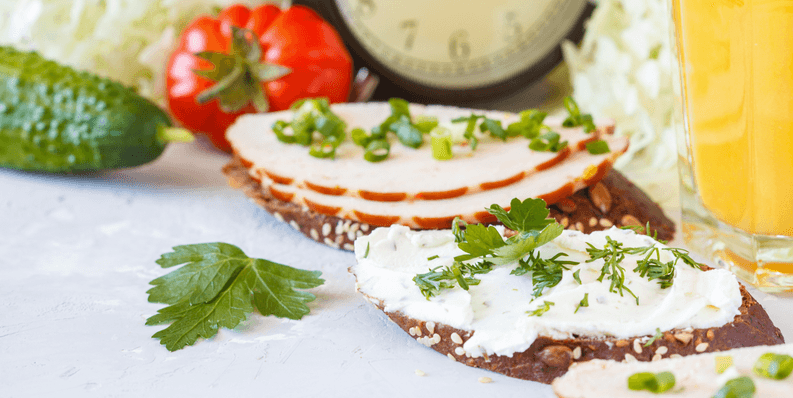 Tostada de pavo y requesón | Reto 28