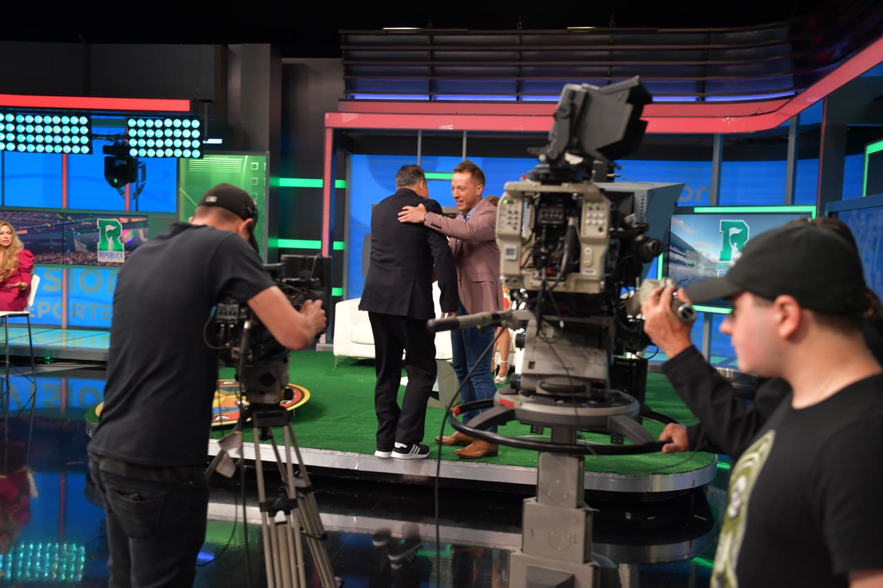 República Deportiva cumple 20 años de alegría e información y así los vivimos este domingo.