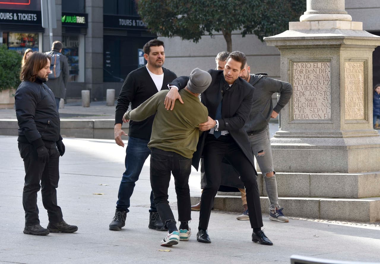 Es así como Rulli dio muestra no solo de sus dotes histriónicos, sino también de la habilidad karateka que pondrá en práctica en 'El último dragón'.