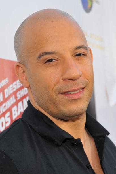 También es sumamente popular en Facebook, con más de 90 millones de seguidores.