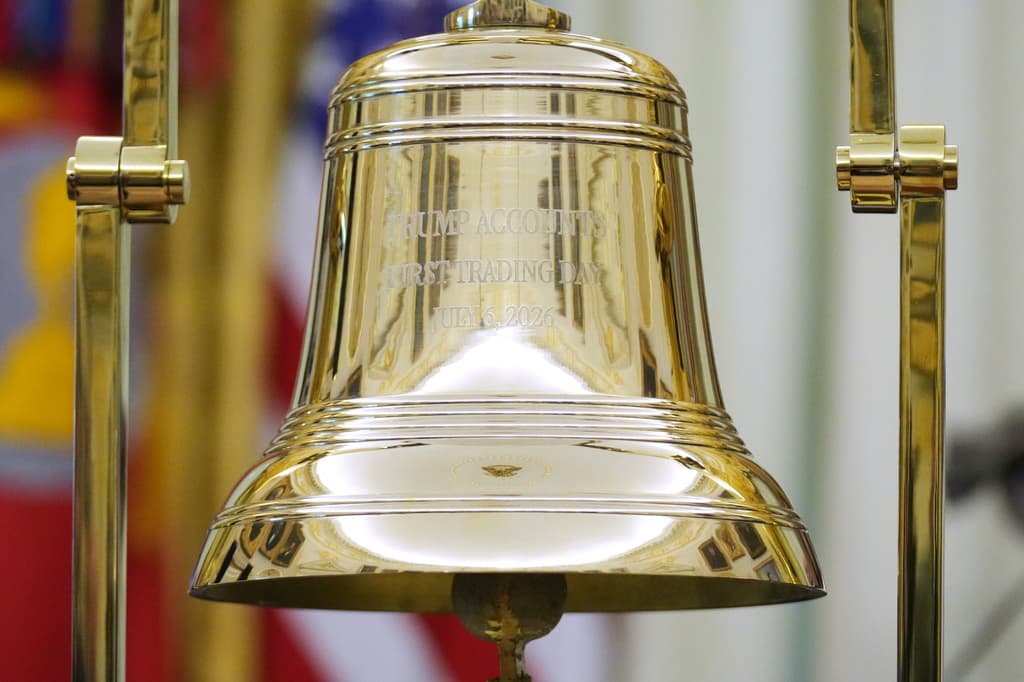 Se trató de la primera vez que la campana de apertura de la Bolsa de Nueva York y del Nasdaq sonó desde la capital federal.