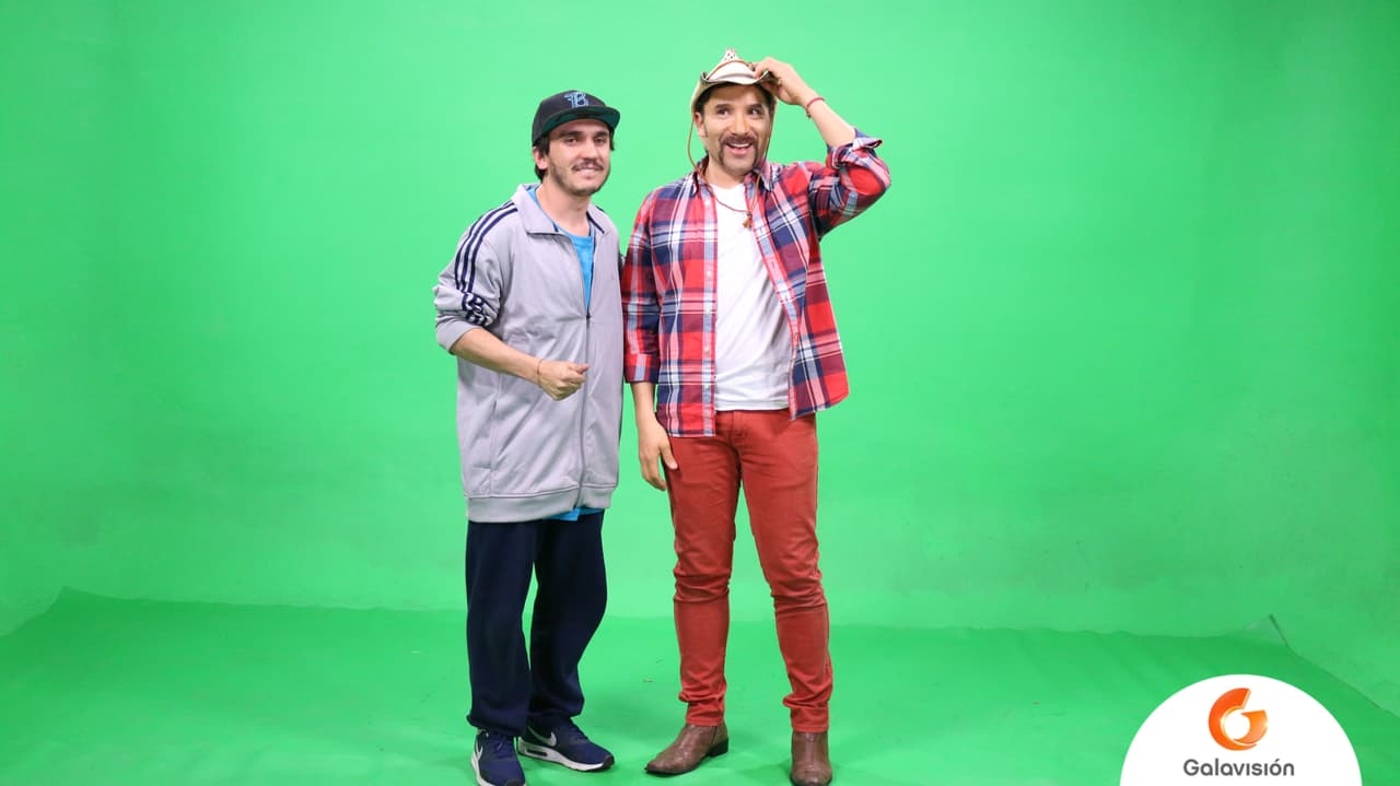 Si quieres ver este divertido episodio entra
<b> <a href="https://www.univision.com/series/los-cousins/los-cousins-webisode-19-la-adivina-video">ahora aquí</a> </b>y recuerda que cada semana estrenamos una nueva aventura en todas las plataformas digitales de
<b> Galavisión</b>.