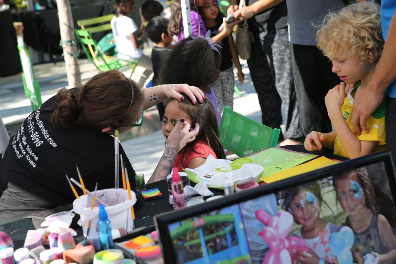 Miles disfrutaron al aire libre del partido México vs Estados Unidos