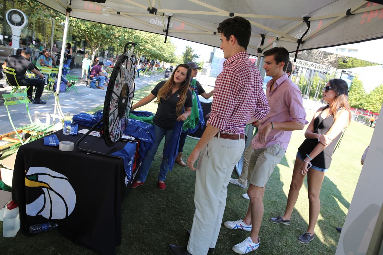 Miles disfrutaron al aire libre del partido México vs Estados Unidos