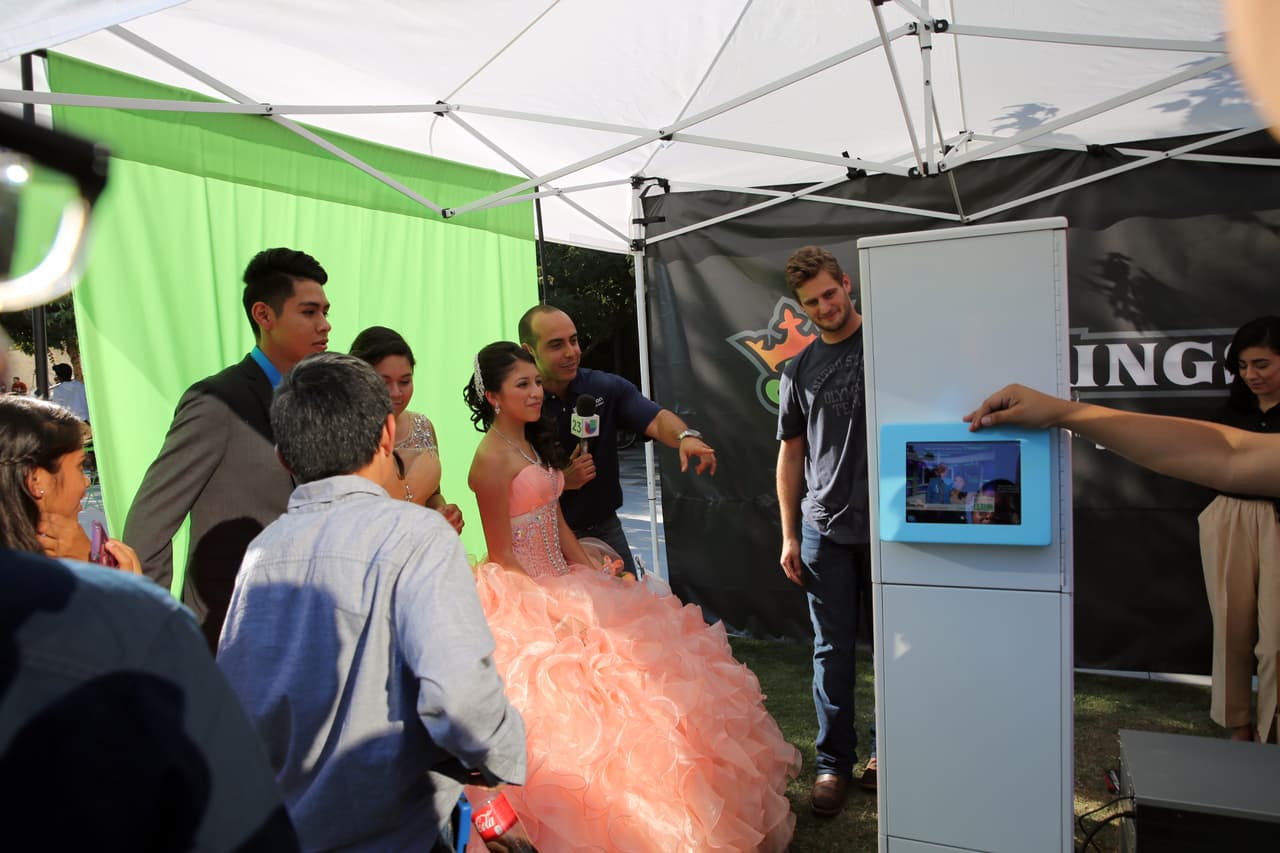 Miles disfrutaron al aire libre del partido México vs Estados Unidos
