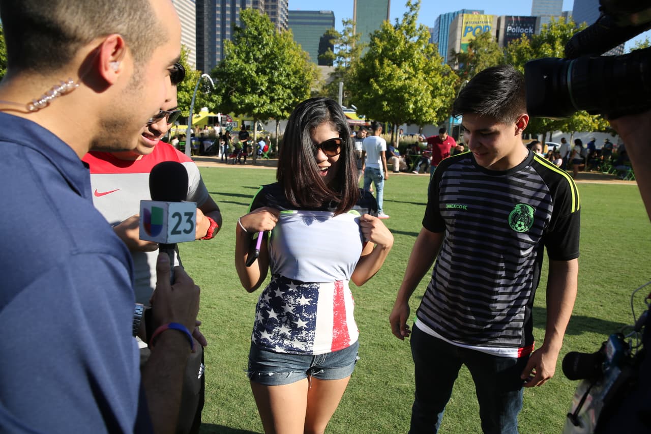 Miles disfrutaron al aire libre del partido México vs Estados Unidos