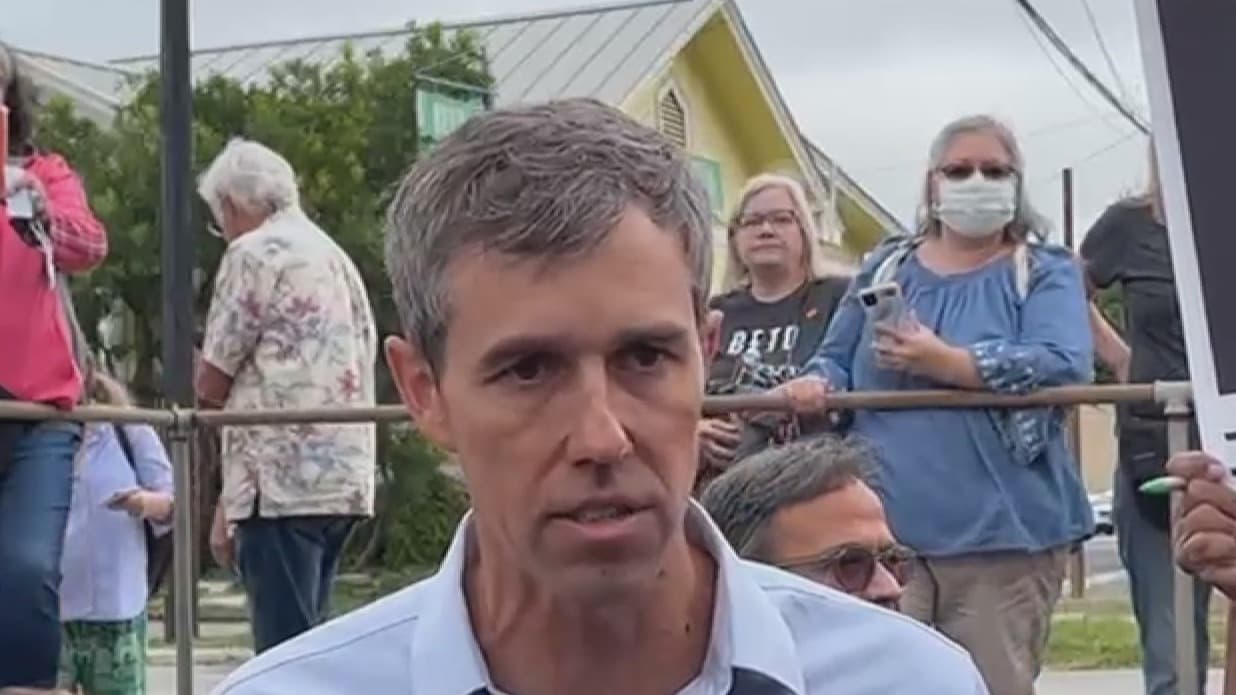 Beto O'Rourke promete apoyo a mujeres y maestros de Texas
