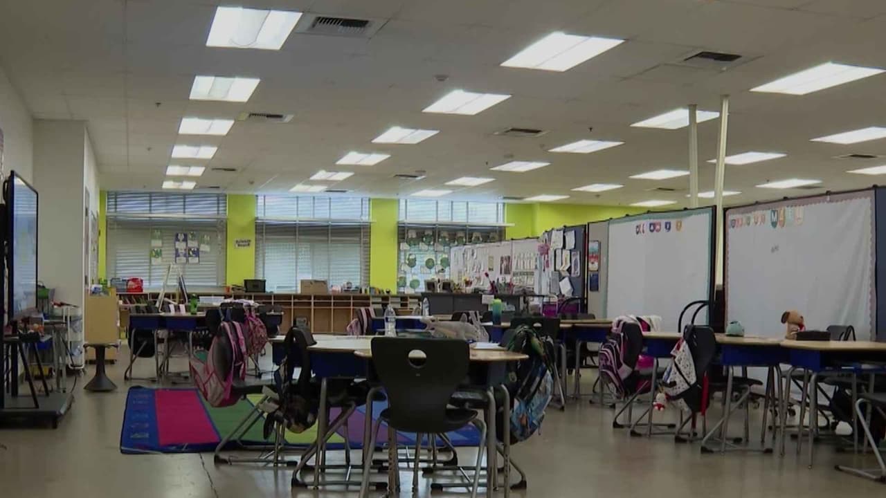 Educación pública en Arizona enfrenta baja matrícula y retos académicos