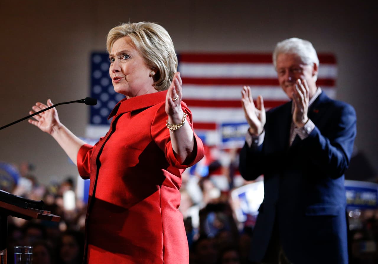 Hillary Clinton logra una necesaria victoria en el caucus de Nevada