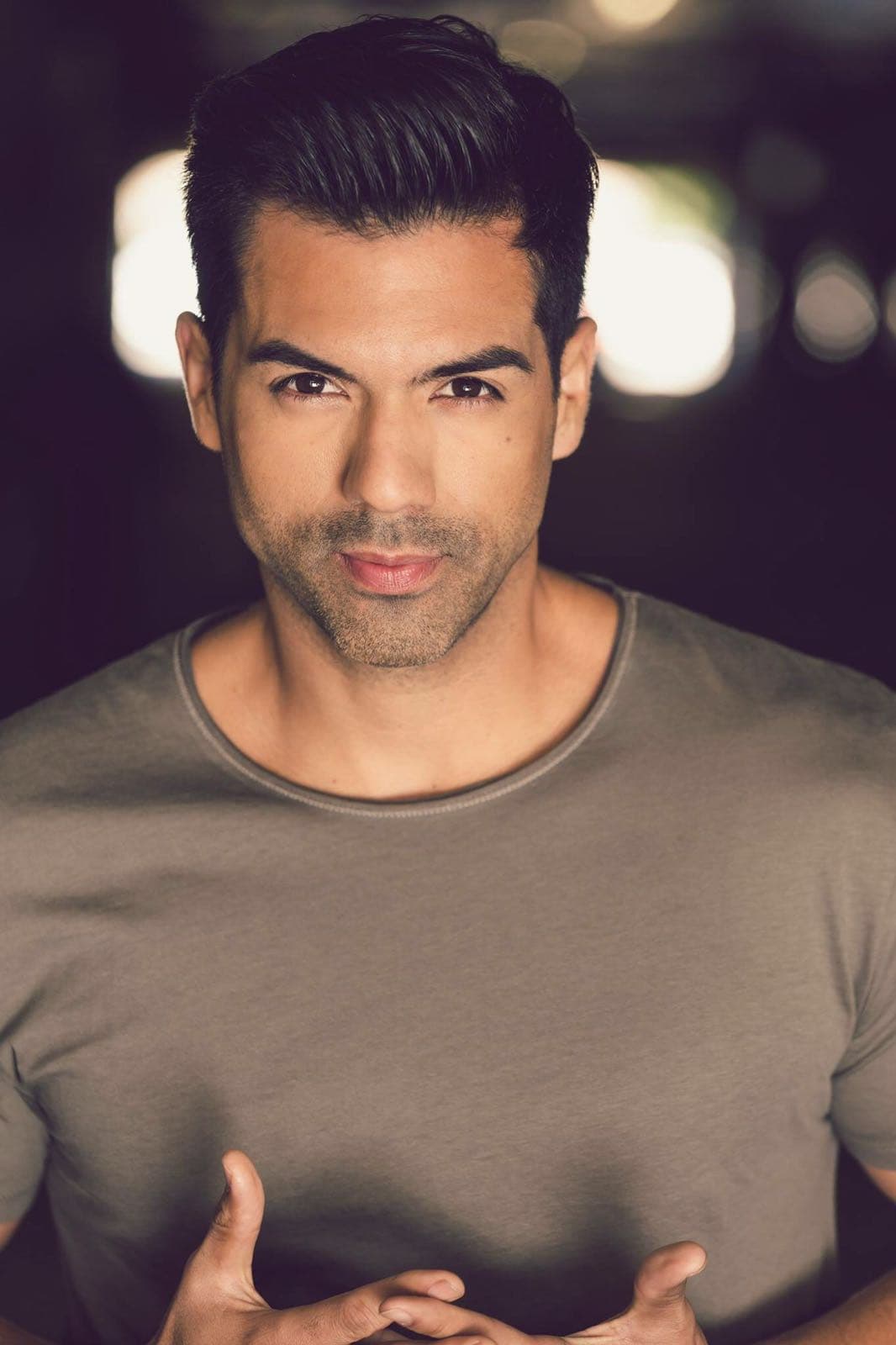 A la par, inició su carrera como modelo. Una de las marcas para las que trabajó fue JC Penny.
<br>