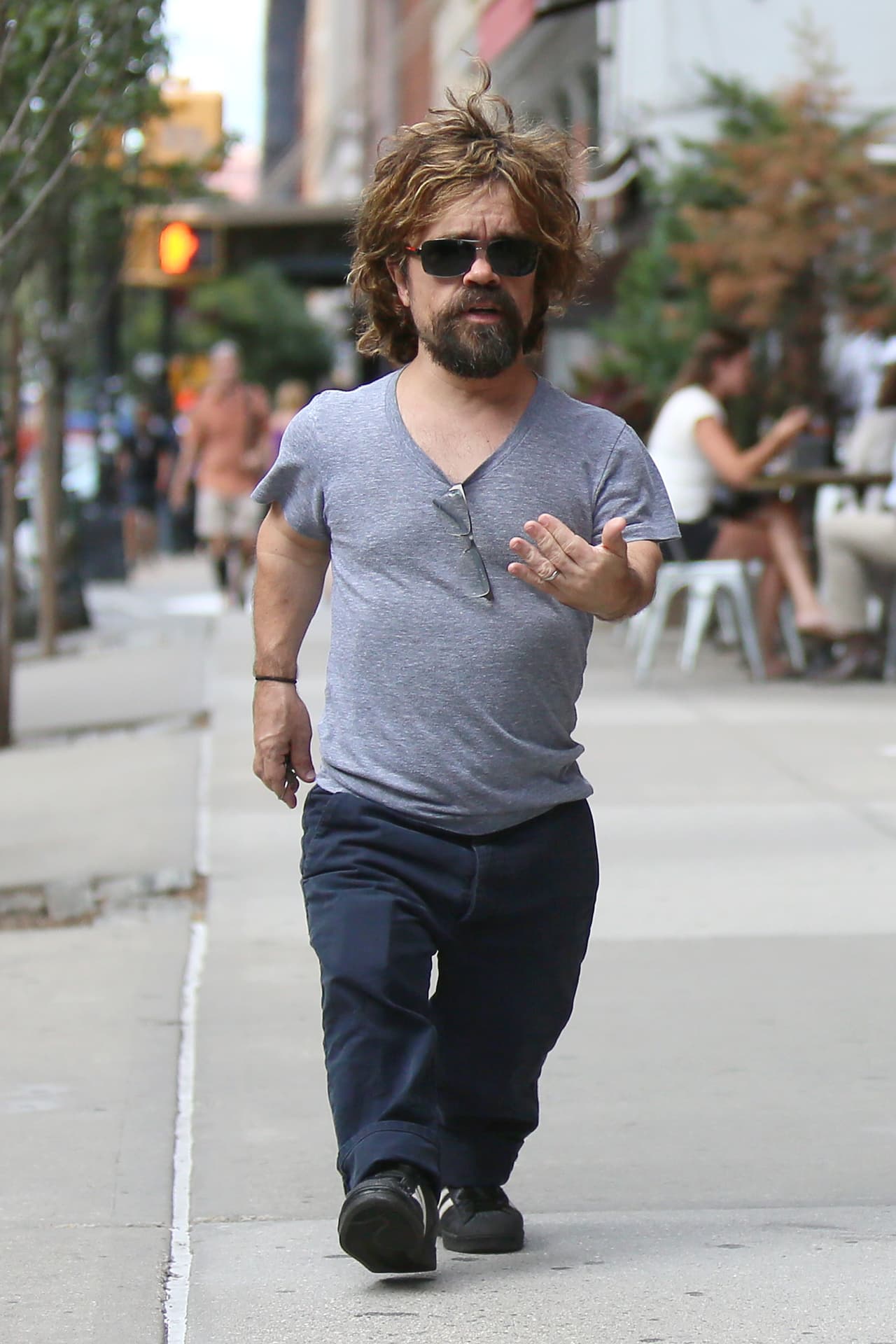 Pronto se les unirá, así que Peter disfruta sus últimos días de descanso.