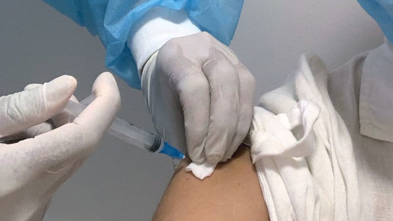 Los condados Dallas y Tarrant recibirán esta misma semana 6 mil dosis de la nueva vacuna contra el coronavirus de Johnson a Johnson